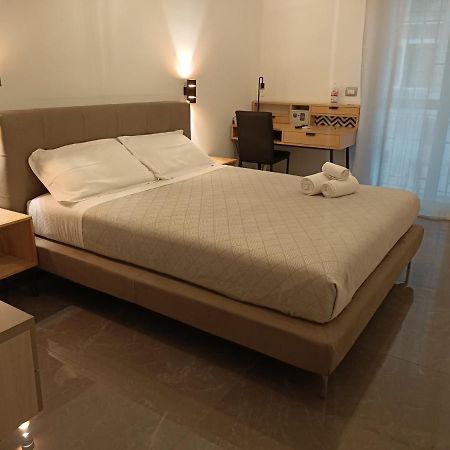 B&B La Rosa Felice Бари Экстерьер фото