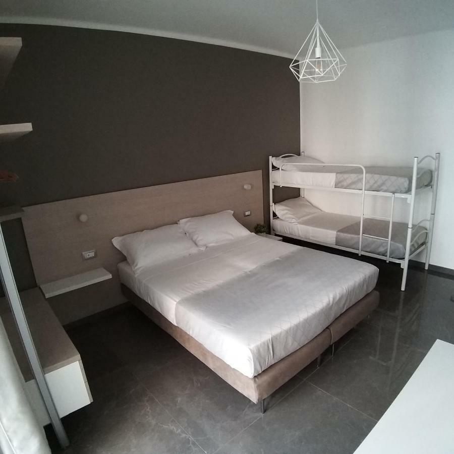 B&B La Rosa Felice Бари Экстерьер фото